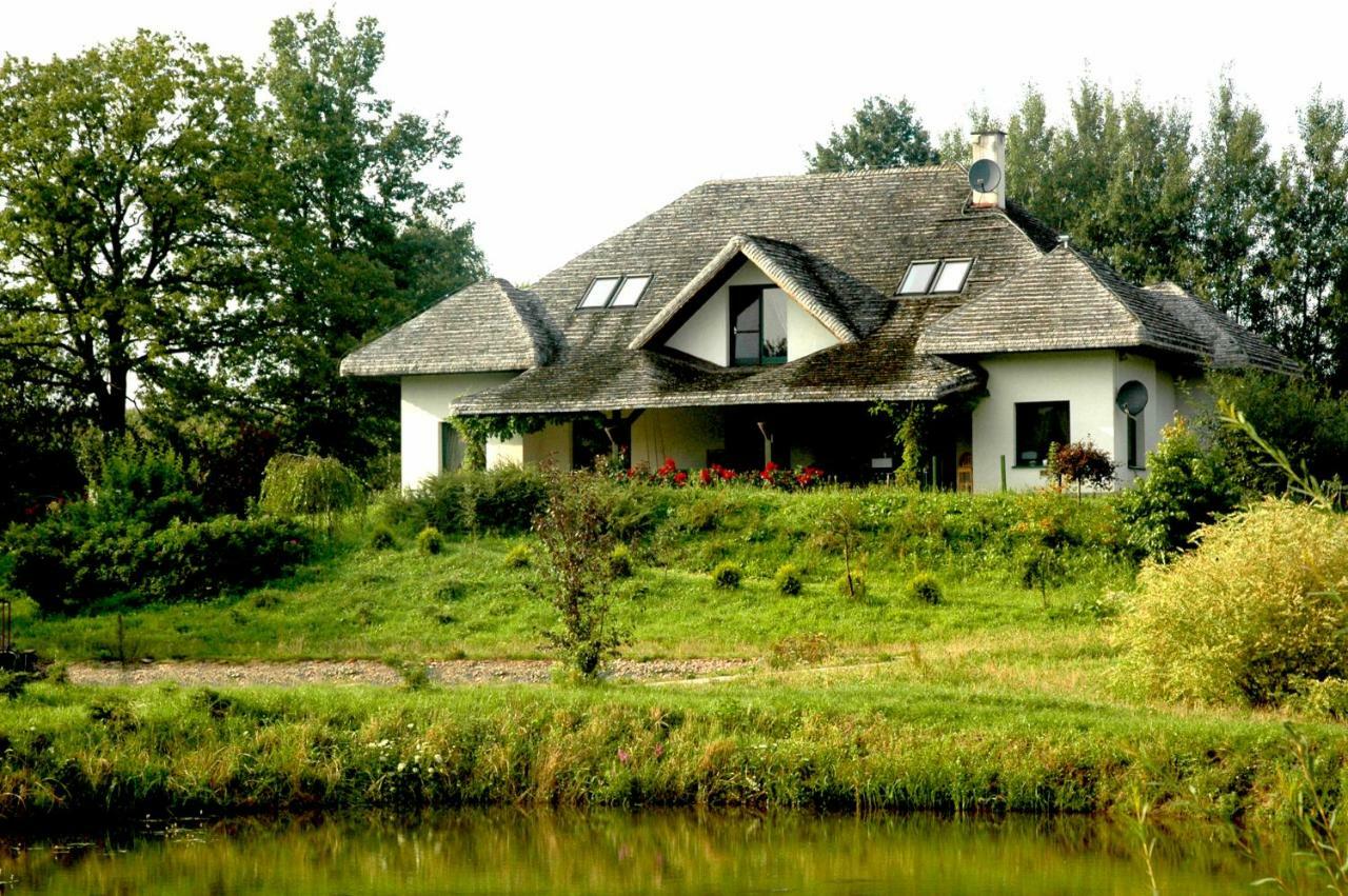 Wodne Ogrody Villa โดบชิตเซ ภายนอก รูปภาพ