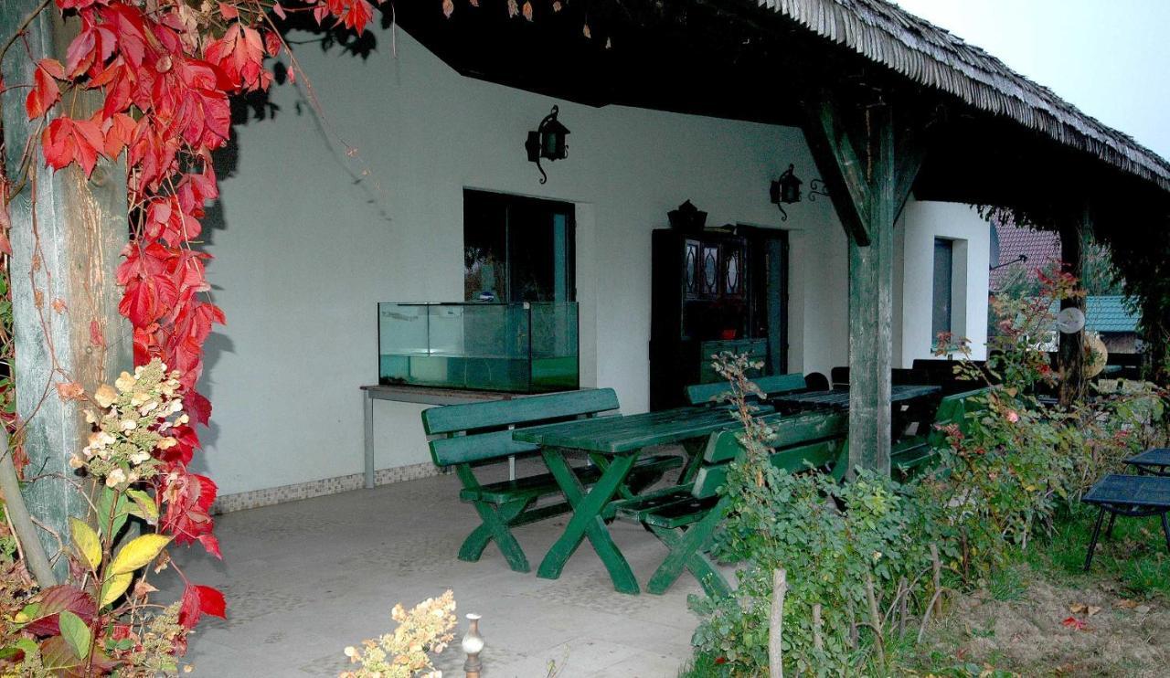 Wodne Ogrody Villa โดบชิตเซ ภายนอก รูปภาพ